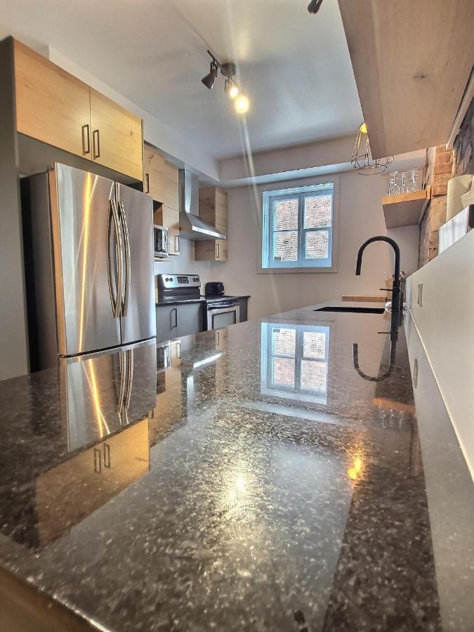 Hidden Gem - Old Québec at its best ! Appartement Buitenkant foto